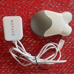 NuFace Toning Device in White and Gray